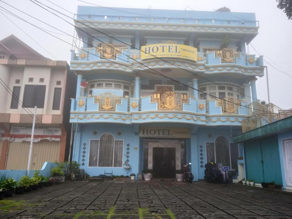 Trivadoh Syariah Hotel Padang Panjang Exterior photo